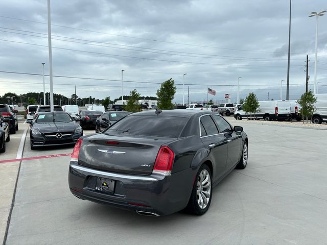 2018 Chrysler 300 Limited