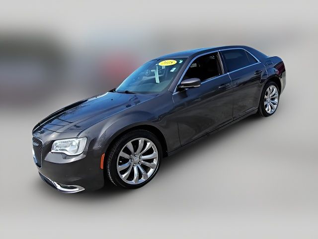 2018 Chrysler 300 Touring L