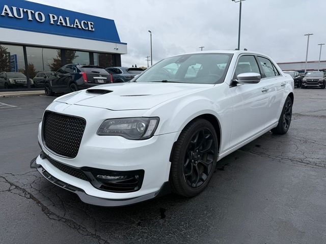 2018 Chrysler 300 300C