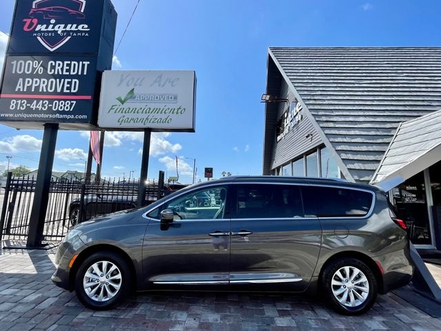 2018 Chrysler Pacifica Touring-L