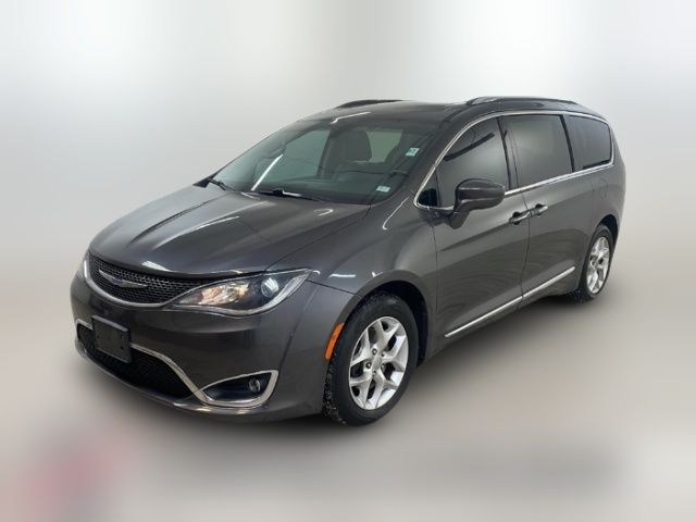 2018 Chrysler Pacifica Touring-L Plus