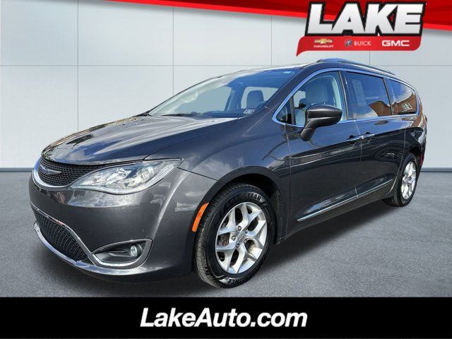 2018 Chrysler Pacifica Touring-L Plus