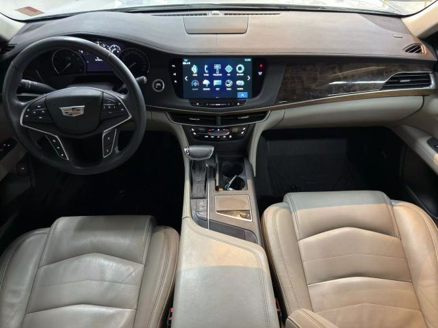 2018 Cadillac CT6 Luxury