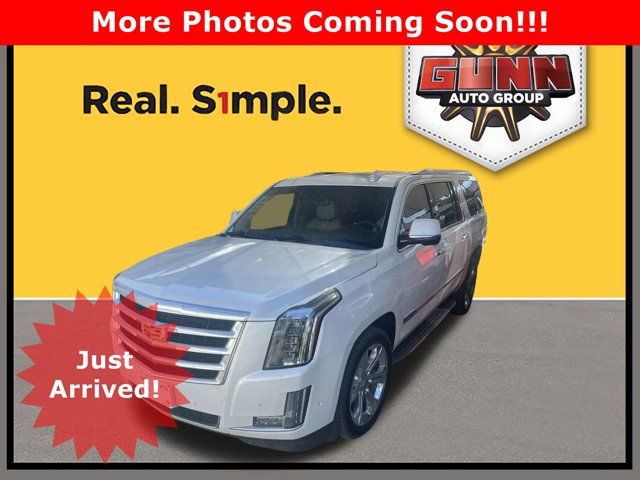 2018 Cadillac Escalade ESV Luxury