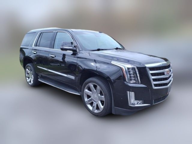 2018 Cadillac Escalade Luxury