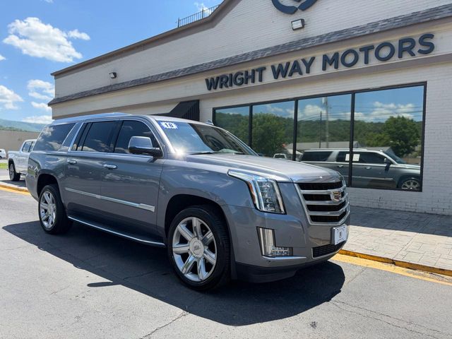 2018 Cadillac Escalade ESV Luxury
