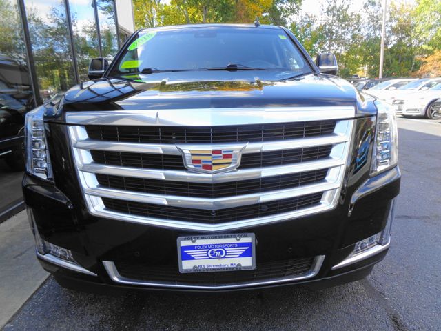 2018 Cadillac Escalade Luxury