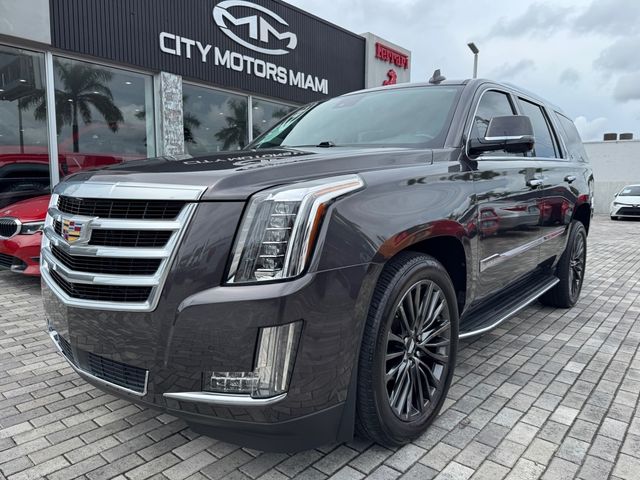 2018 Cadillac Escalade Luxury