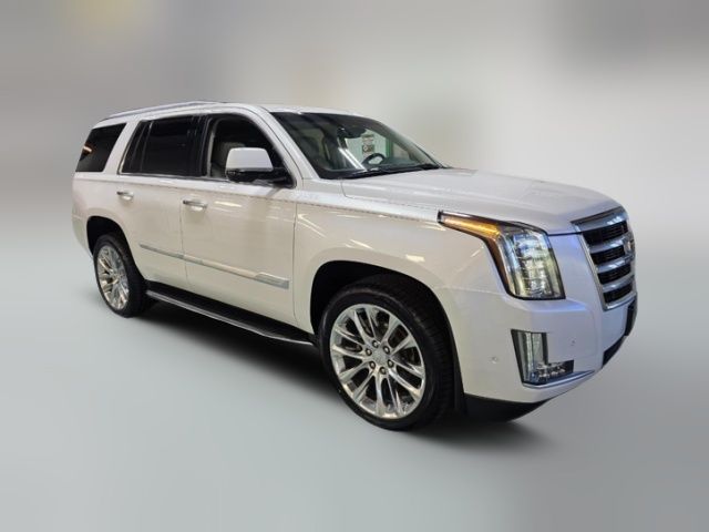 2018 Cadillac Escalade Luxury