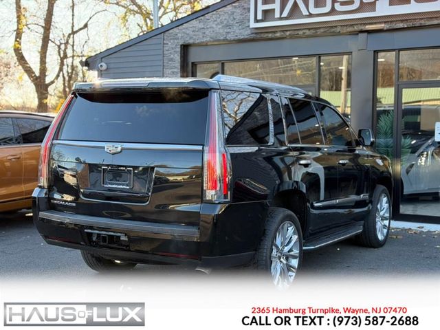 2018 Cadillac Escalade Luxury