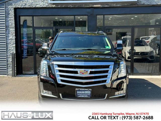 2018 Cadillac Escalade Luxury