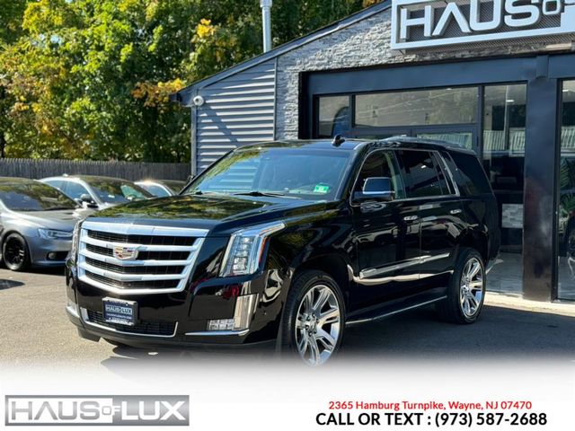 2018 Cadillac Escalade Luxury