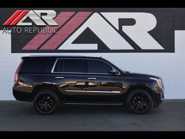 2018 Cadillac Escalade Base