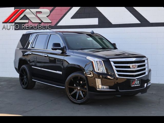 2018 Cadillac Escalade Base