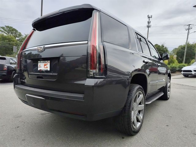 2018 Cadillac Escalade Luxury