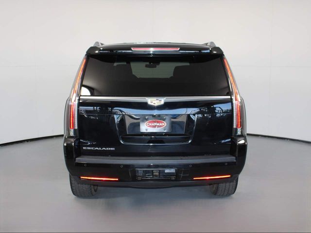 2018 Cadillac Escalade Luxury