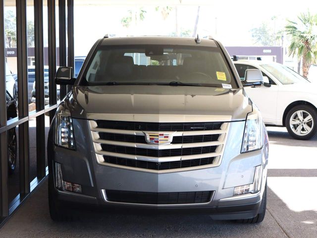2018 Cadillac Escalade Luxury
