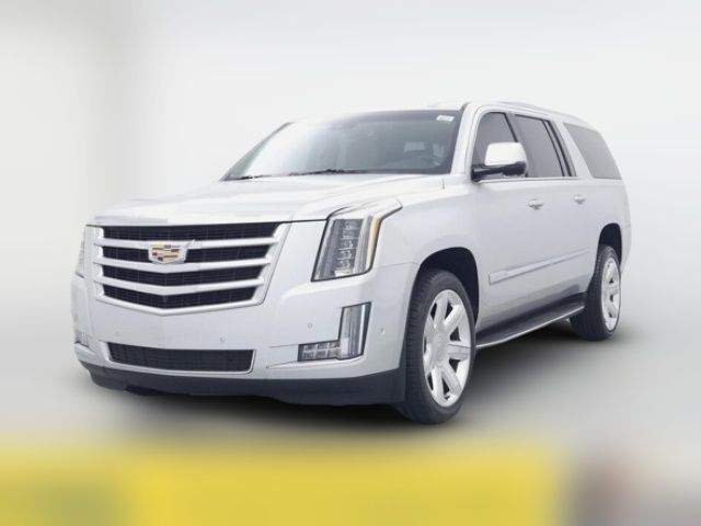 2018 Cadillac Escalade ESV Luxury