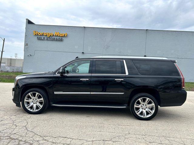 2018 Cadillac Escalade ESV Luxury