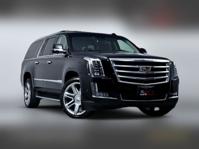 2018 Cadillac Escalade ESV Luxury