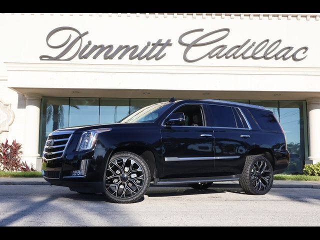 2018 Cadillac Escalade Luxury