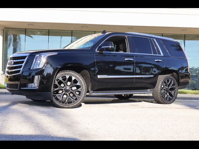 2018 Cadillac Escalade Luxury