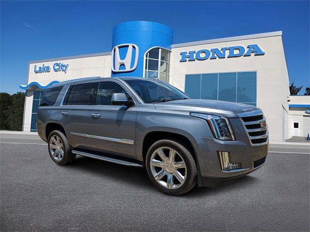 2018 Cadillac Escalade Luxury