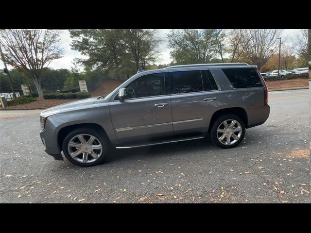 2018 Cadillac Escalade Luxury