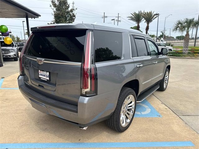 2018 Cadillac Escalade Luxury