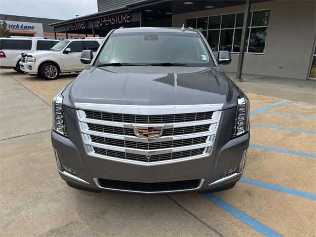 2018 Cadillac Escalade Luxury