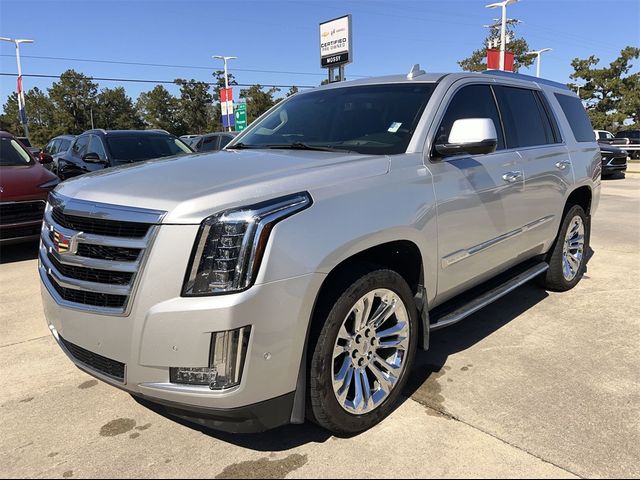 2018 Cadillac Escalade Luxury