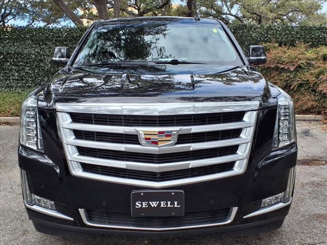 2018 Cadillac Escalade Luxury