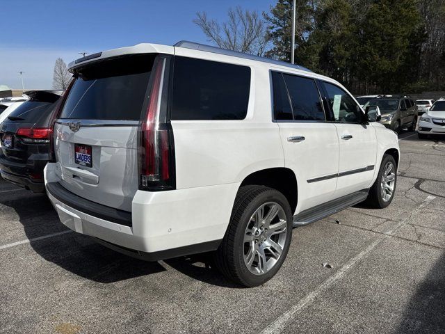 2018 Cadillac Escalade Luxury