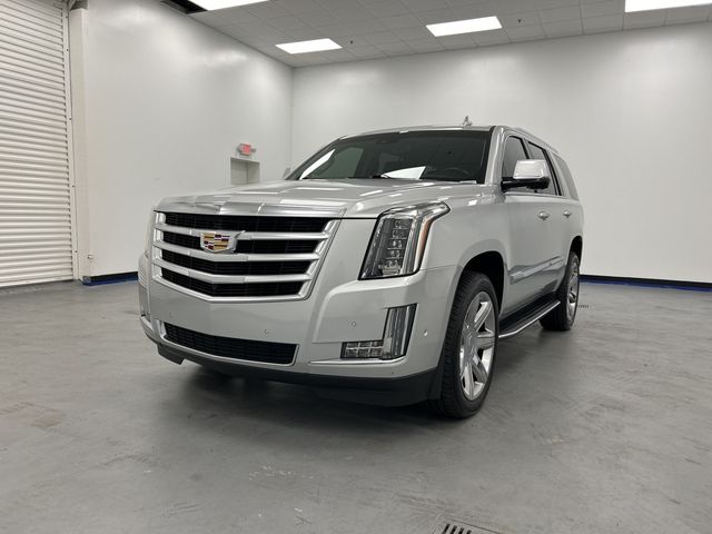 2018 Cadillac Escalade Luxury