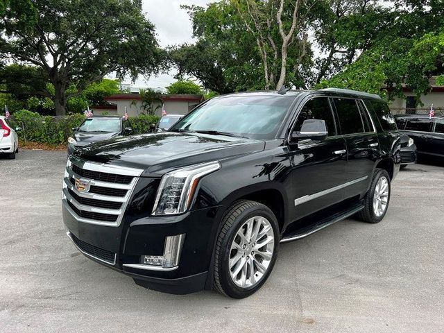 2018 Cadillac Escalade Luxury