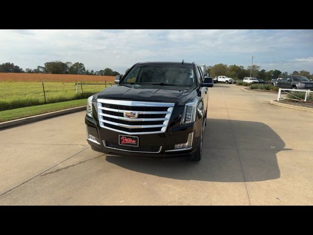 2018 Cadillac Escalade Luxury