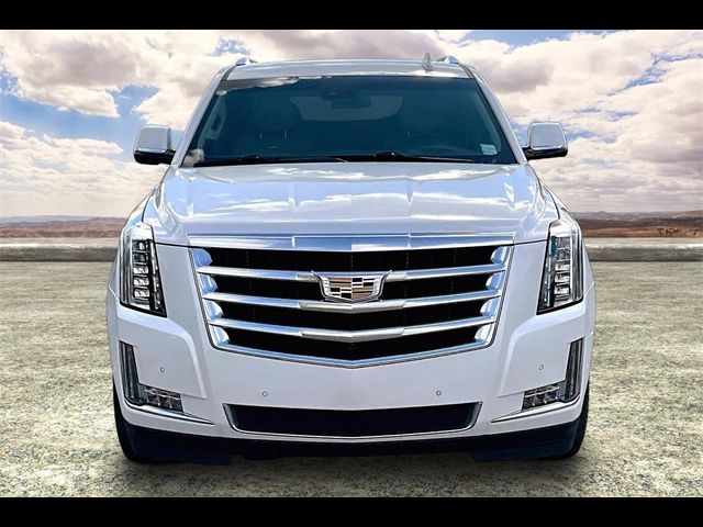 2018 Cadillac Escalade Luxury