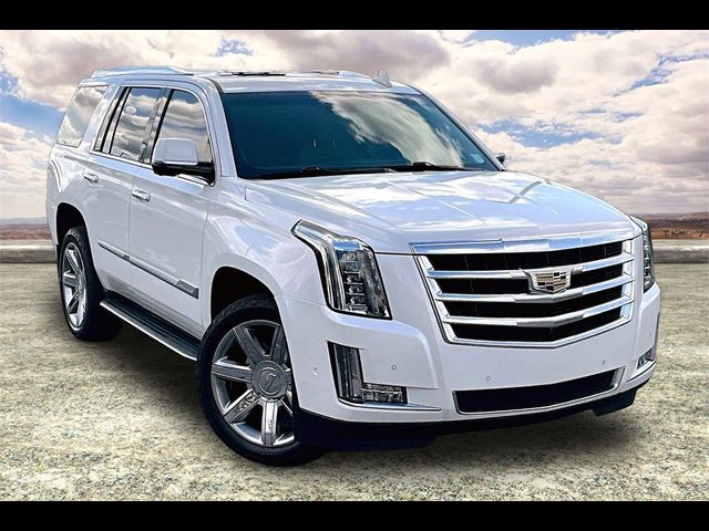 2018 Cadillac Escalade Luxury