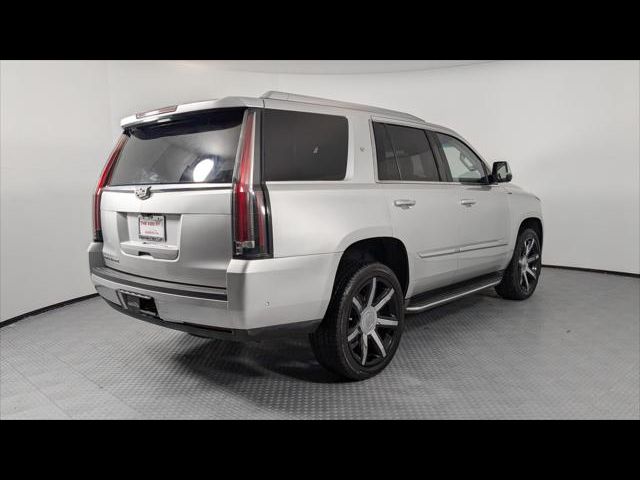 2018 Cadillac Escalade Luxury