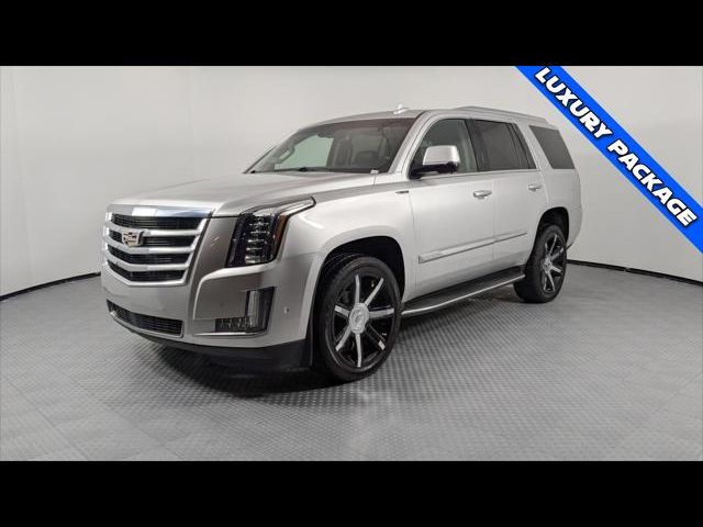 2018 Cadillac Escalade Luxury