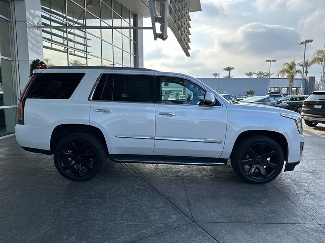 2018 Cadillac Escalade Luxury