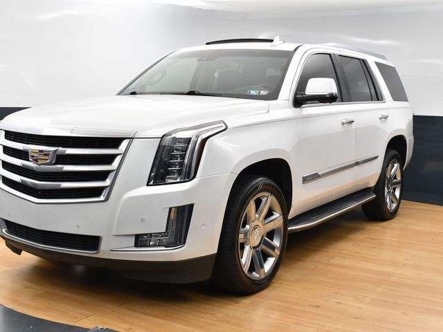 2018 Cadillac Escalade Luxury