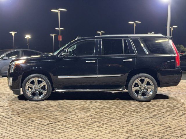 2018 Cadillac Escalade Luxury