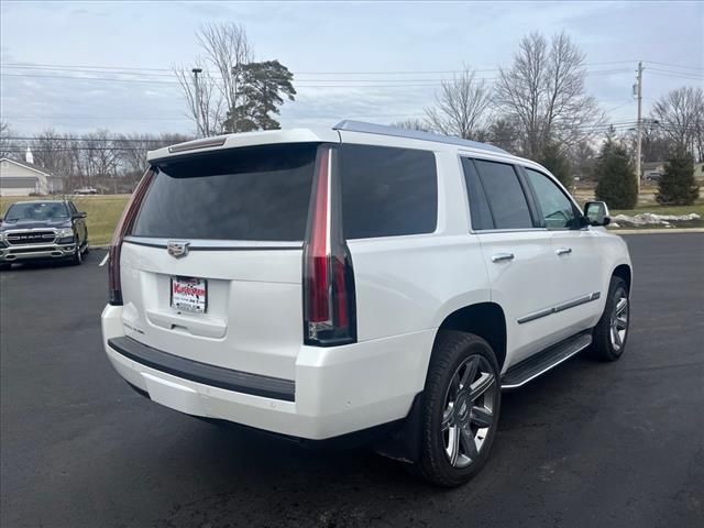 2018 Cadillac Escalade Luxury