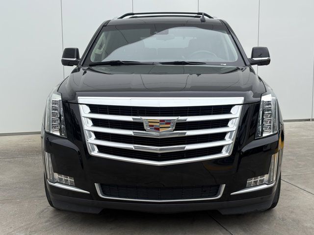 2018 Cadillac Escalade Luxury