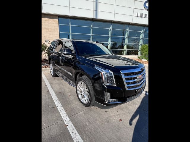 2018 Cadillac Escalade Luxury