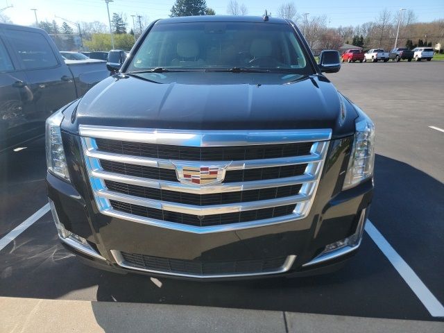 2018 Cadillac Escalade Luxury