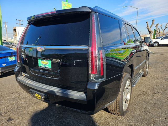 2018 Cadillac Escalade Luxury