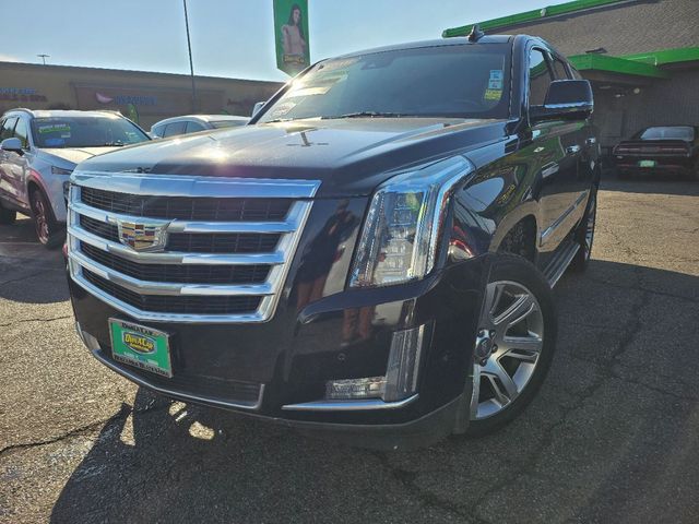 2018 Cadillac Escalade Luxury