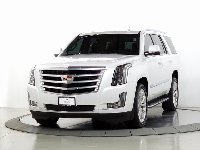 2018 Cadillac Escalade Luxury